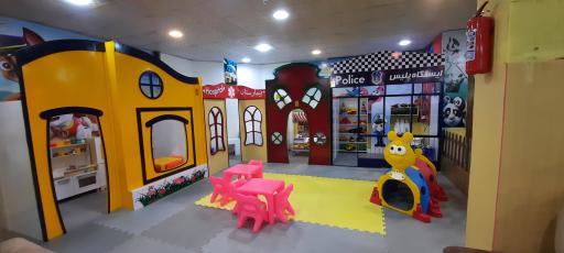 عکس خانه بازی پونیو