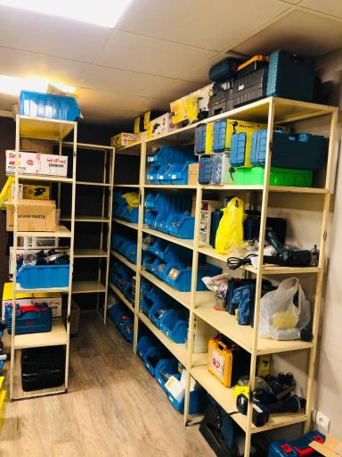 عکس شرکت پیشرو ابزار پیروزان پی ای پی 