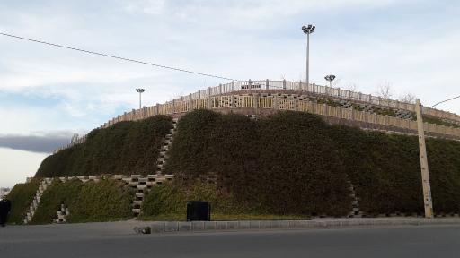 عکس بوستان طبقاتی شهید زین‌ الدین