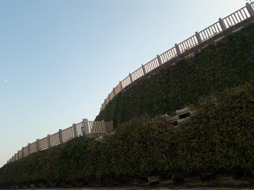 عکس بوستان طبقاتی شهید زین‌ الدین