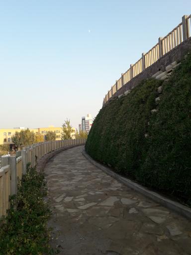 عکس بوستان طبقاتی شهید زین‌ الدین