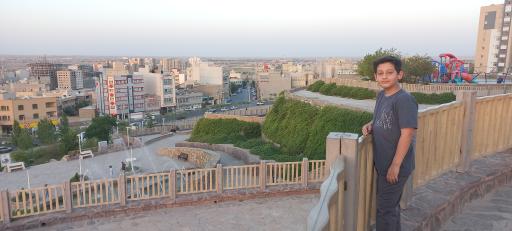 عکس بوستان طبقاتی شهید زین‌ الدین