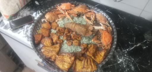 عکس کافه فست‌ فود شب‌های بندر