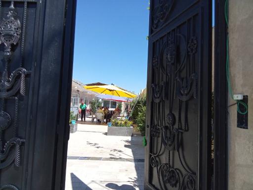 خانه سالمندان ساحل