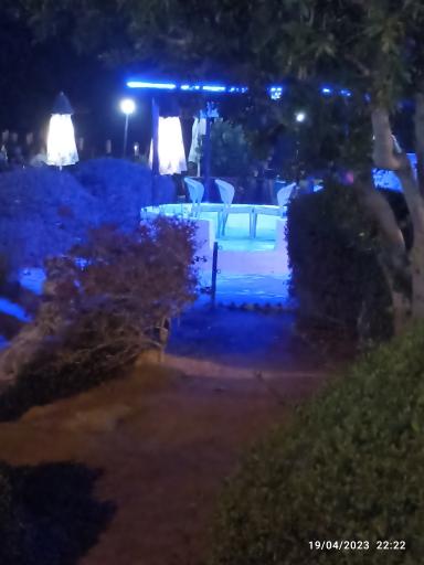 رستوران ساحلی بلولند