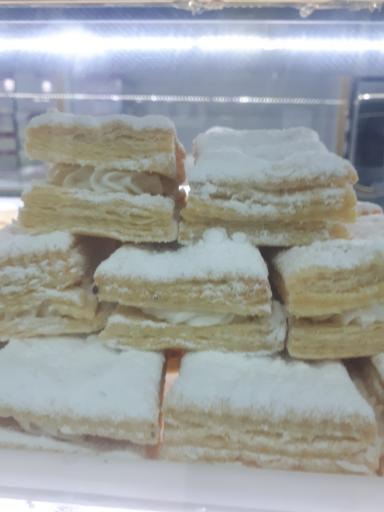 عکس شیرینی فروشی آفتابی