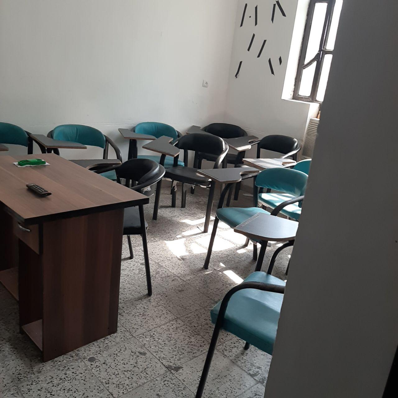 عکس آموزشگاه زبان خارجه طاها