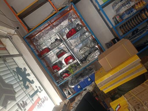 عکس لوازم یدکی شعیب 