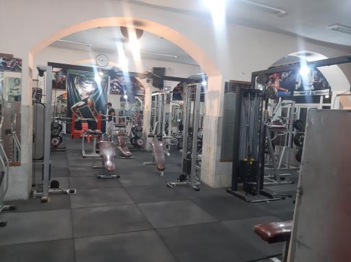 عکس باشگاه بدنسازی سهراب