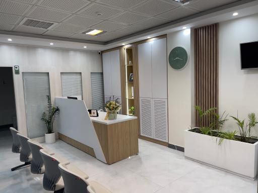 عکس  دکتر نوشین اکبری متخصص قلب و عروق