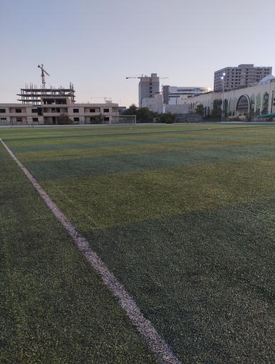 عکس ورزشگاه تختی قشم