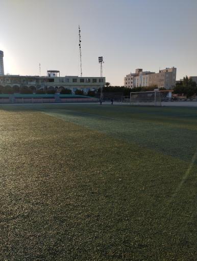 عکس ورزشگاه تختی قشم