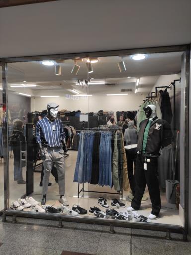 عکس اشکان گالری