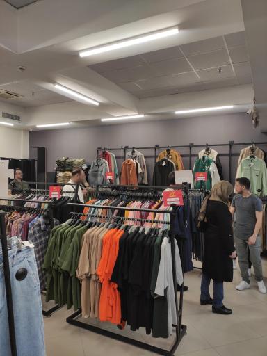 عکس اشکان گالری