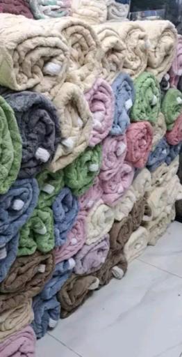 گالری و تولیدی پوشاک رویا