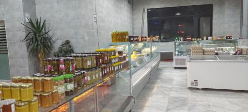 عکس بازار محلی تکال