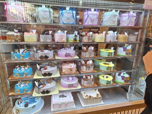 نان شیرینی بالدی بال شعبه 1