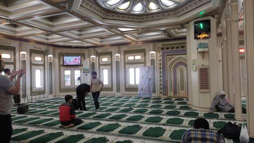 عکس نمازخانه ایستگاه راه آهن مشهد