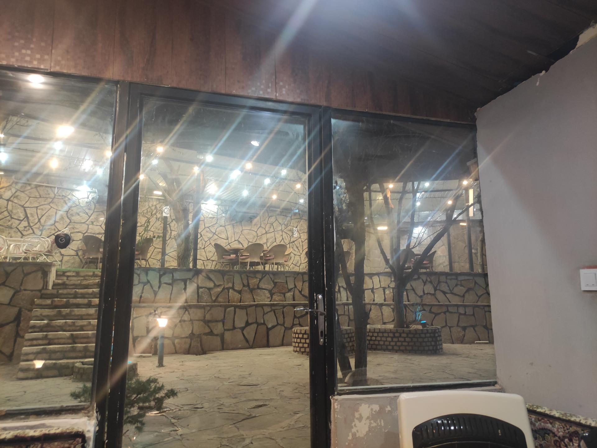 عکس رستوران باغ بهشت