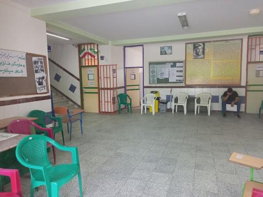 عکس هنرستان کار و دانش فارابی