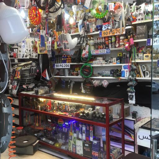 لوکس و یدکی بهزاد