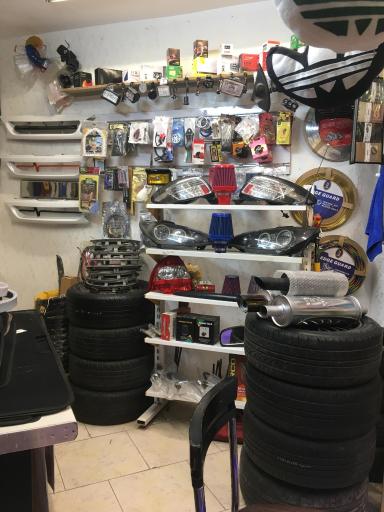 لوکس و یدکی بهزاد