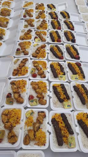 عکس غذای بیرون بر چرب و چیلی