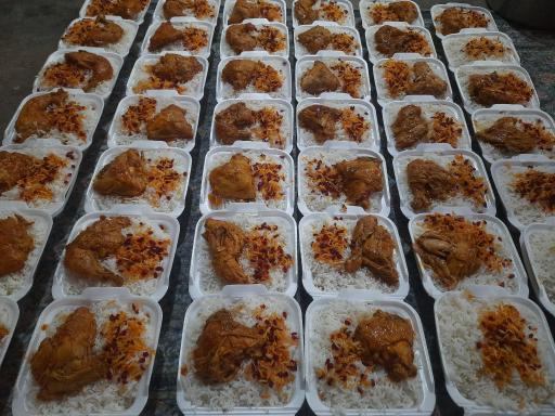عکس غذای بیرون بر چرب و چیلی