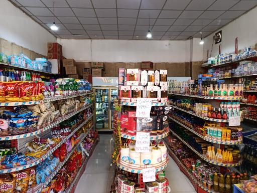 عکس سوپرمارکت سورنا