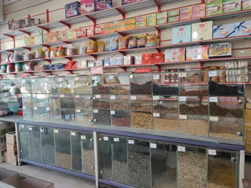 عکس فروشگاه سیس