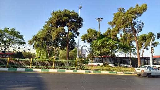 عکس میدان بهمن