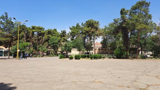 دبیرستان سروش شاهد 