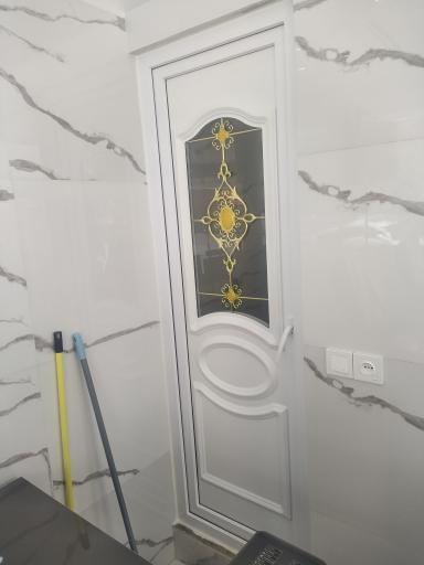 عکس پنجره دوجداره سنگاوین