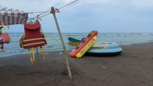 عکس تفریحات دریایی نیل، قایقرانی و شاتل سواری