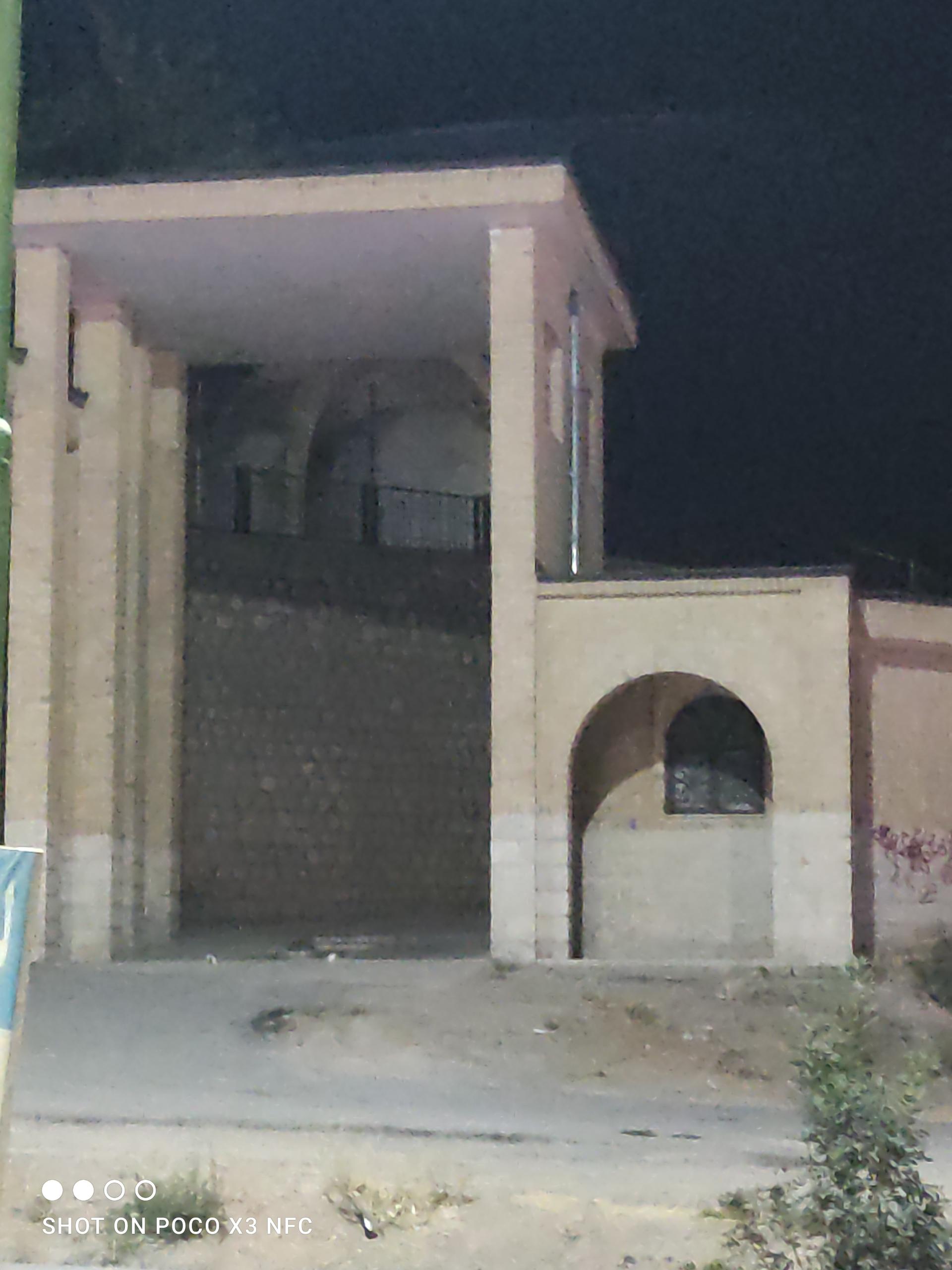 عکس مقبره دهقان سامانی