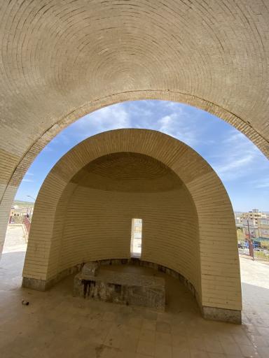 عکس مقبره دهقان سامانی