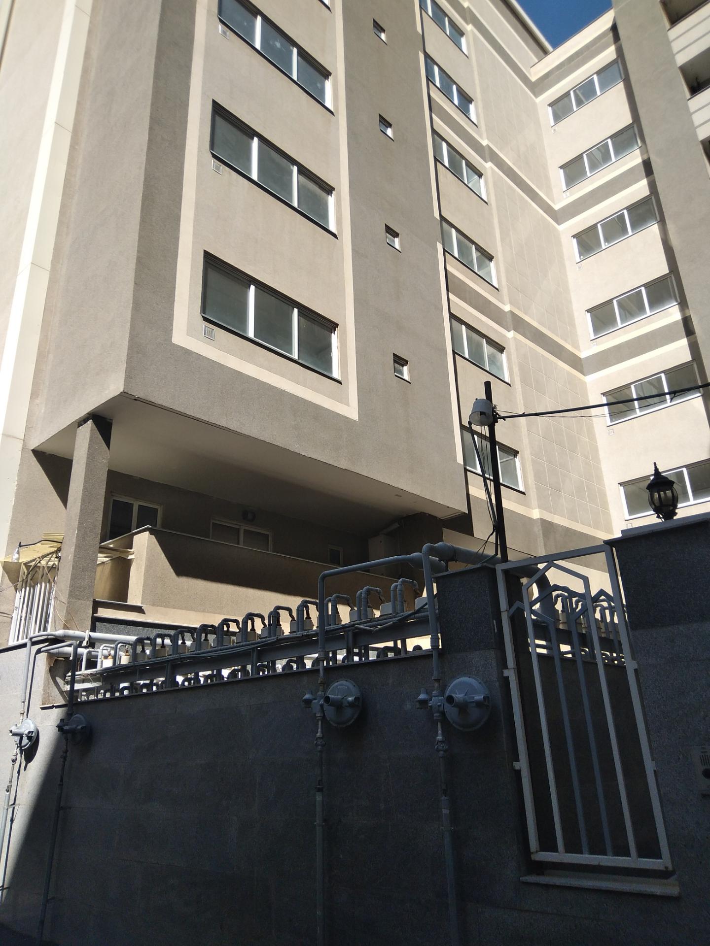 عکس مجتمع مسکونی پردیس 