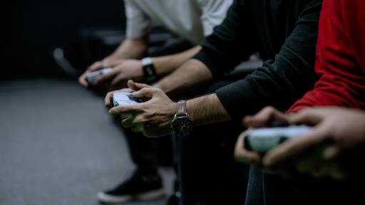 عکس کافه گیم ایلوژن