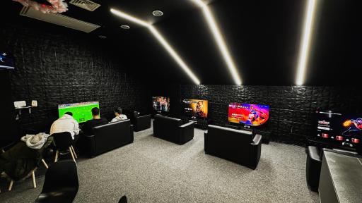 عکس کافه گیم ایلوژن