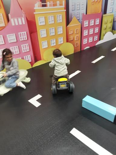 عکس خانه بازی سورن