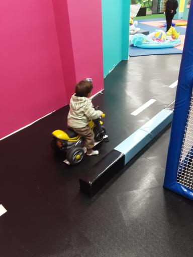 عکس خانه بازی سورن