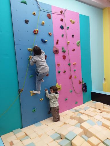 عکس خانه بازی سورن