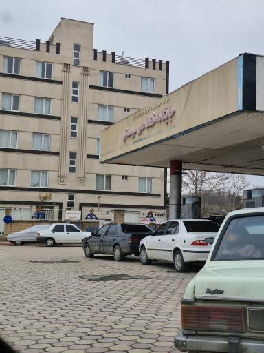 عکس پمپ بنزین بهاران
