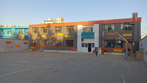 عکس دبیرستان عبدالله نژاد