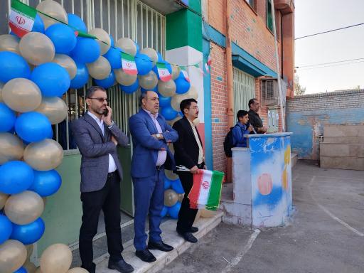 عکس دبیرستان عبدالله نژاد