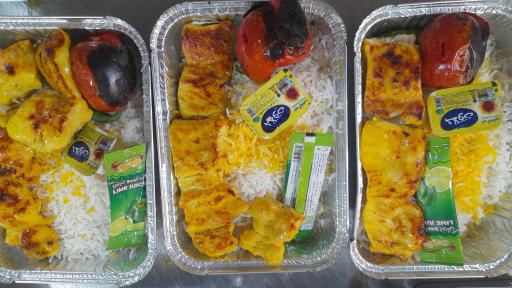 عکس تهیه غذای آتیش