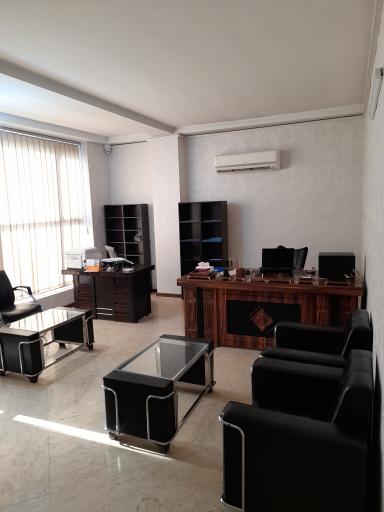 عکس دارالترجمه رسمی پارسیس