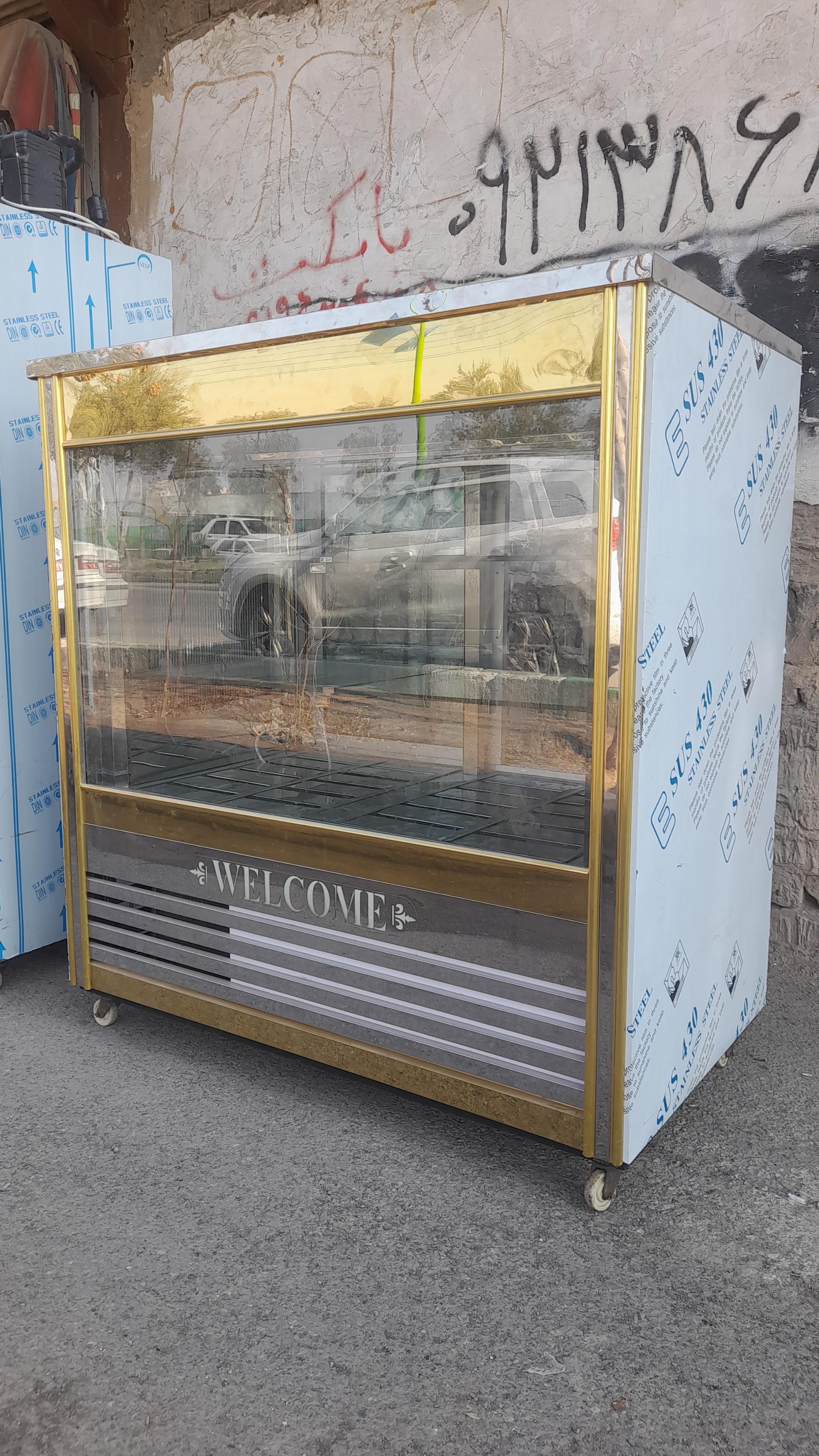 عکس یخچال صنعتی موسوی