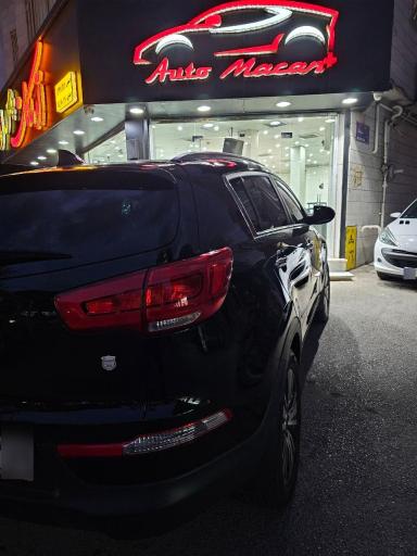 عکس نمایشگاه اتومبیل ماکان پلاس