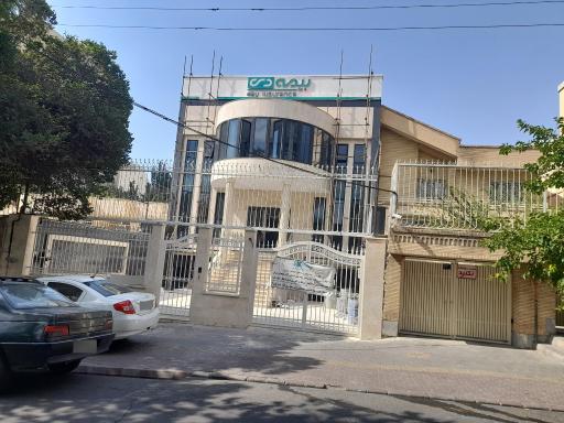 عکس بیمه دی